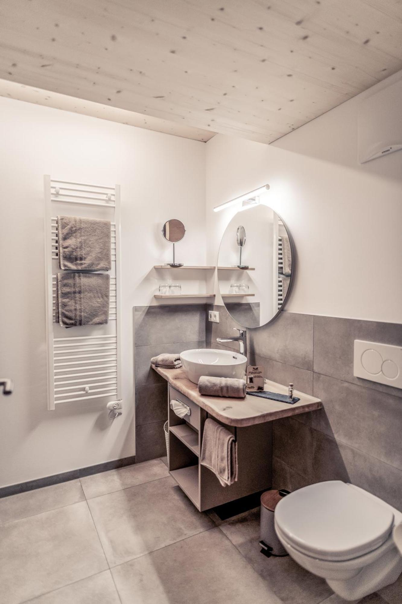 Boutique Hotel Lechzeit Elmen المظهر الخارجي الصورة