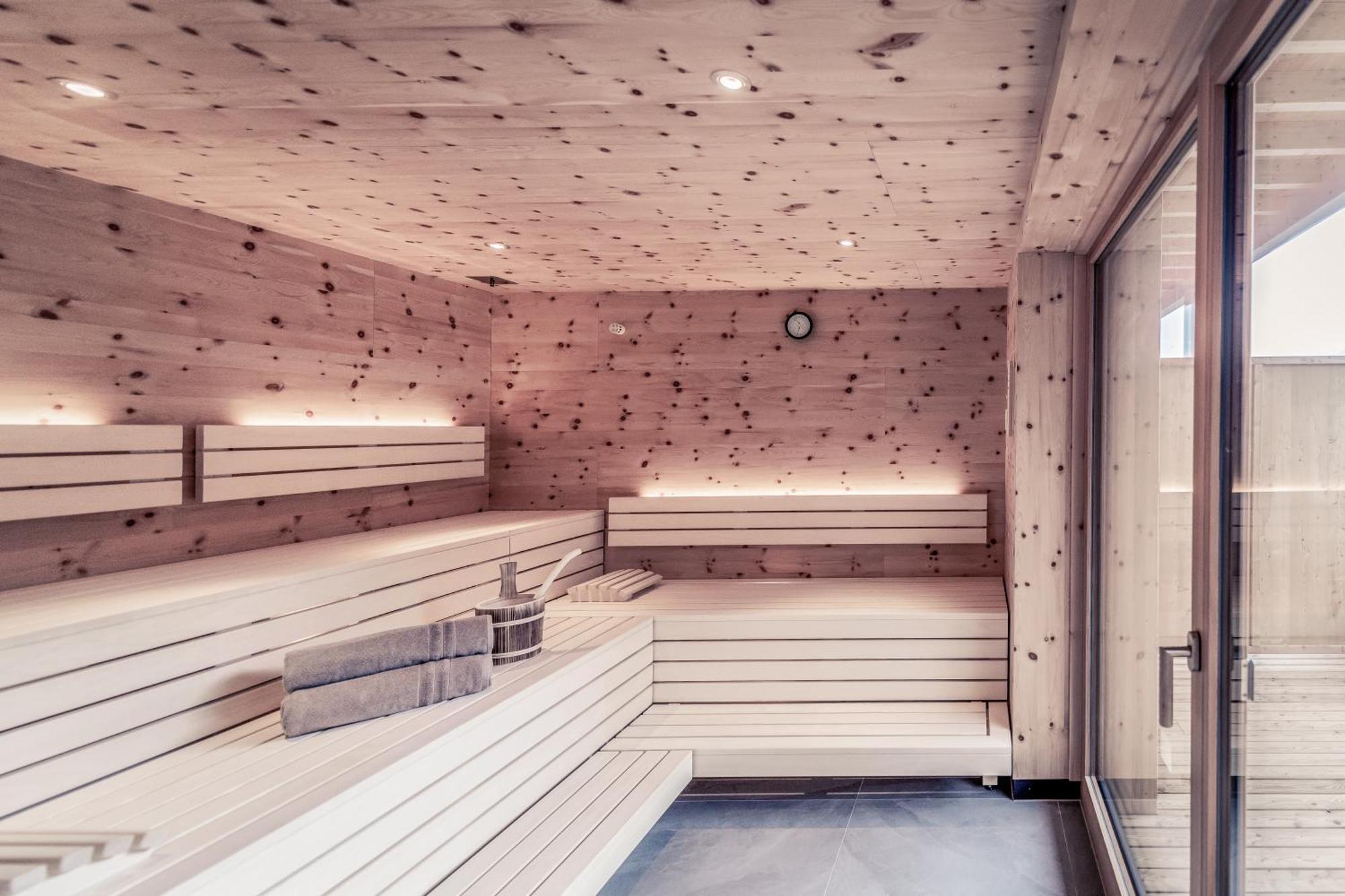 Boutique Hotel Lechzeit Elmen المظهر الخارجي الصورة